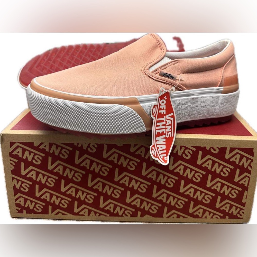 Van Classic Slip-On platforms